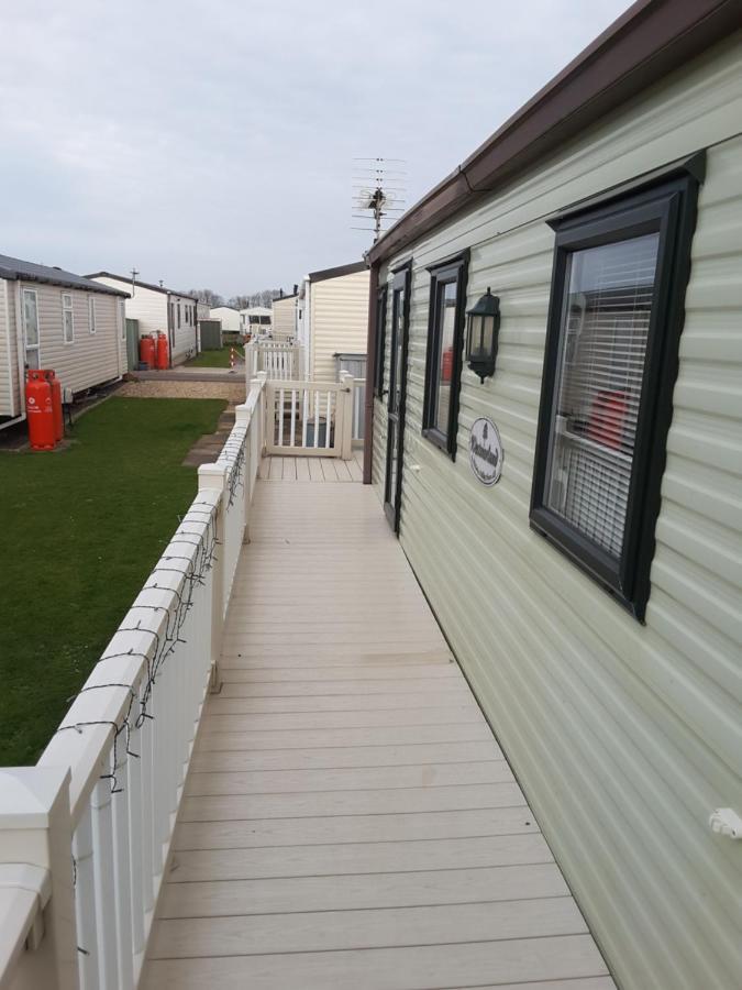 Annandale Skegness *