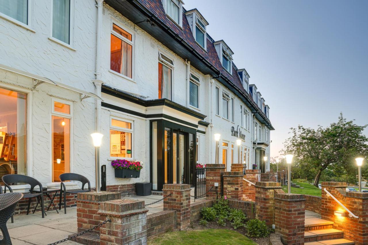 Park Manor Otel 2*