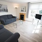 Lochend Serviced Apartments