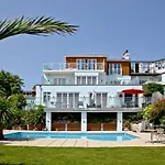3 Goodrington Lodge, Paignton