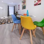 Pass The Keys - Bright & Airy 2Br 2Bath Apt In Perfect Location