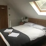Hunters Hide Apt