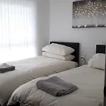 Lynn'S Liverpool Apartment