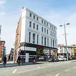 Serviced Apartment In Liverpool City Centre - St Luke'S Building By Happy Days - Apt 1