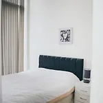 Penthouse In Liverpool City Centre - Free Parking - Balcony - By Happy Days