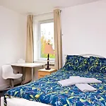 Liverpool City Stays - Economy Room - Close To Airport Ee1