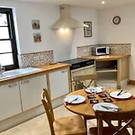 Scarborough House - Adults Only Holiday Home