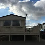 Caravan By The Sea Trecco Bay