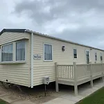 Rejuven8 Rentals - Silver Beach - Ingoldmells - Skegness