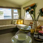 Honeysuckle Sea Views Sleeps 6 Porthcawl Newton Bay South Wales