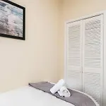 Cosy Stay Swansea - Tv In Every Bedroom