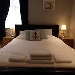 Coast 77 B&B