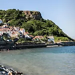 Sea Holly Lodge