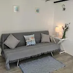 Captivating Isolde Cottage With Pool Near St Ives