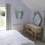 Elegant Edwardian 4-Bed House In Swanage Sea Views