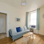 Kittiwake Apartment