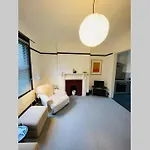 Beautiful First Floor Apartment In St Leonards