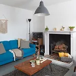 Pebble Cottage - A Few Mins To The Beach