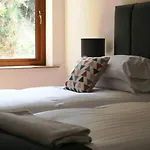 The Salthouse Lodges