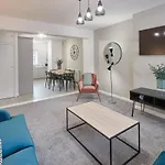 Host & Stay - Endeavour Apartments