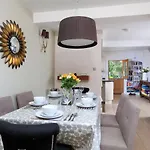 St Elmo Lodge