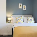 Air Host And Stay - Stockbridge House - Sleeps 7 Minutes From Anfield Stadium