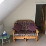 Llyswen Large Bedroom In Top Part Of Bungalow With Garden View And Balcony Sleeps Three