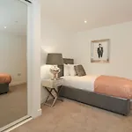 Harbourside Haven Apartment 4
