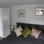 Sticky'S Place