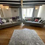 Mews Cottage Tintagel Two Bed Sleeps 4