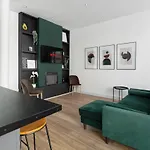 Air Host And Stay Tobacco Wharf Amazing Loft Style Apartment Sleeps 5 Minutes From City Centre