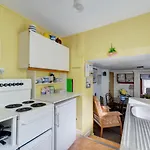 Holiday Home Sailmakers Cottage