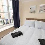 Skokholm Apartment