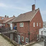 Host & Stay - Cobblers Cottage