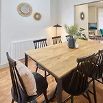 Host & Stay - Clifton House