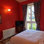 Royal Sea Bathing Apartment