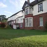Astoria Court Holiday Flats