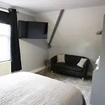 Number 33 Room Only