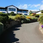 Riverscape - Stunning Views With Parking