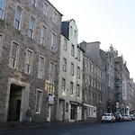 Royal Mile Apartment