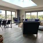 Amber Cottage - Luxury Cottage, Hot Tub, Sea Views And Log Burner