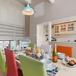 Cystanog Fach - Spectacular Sea Views, Balcony And Terrace, Parking