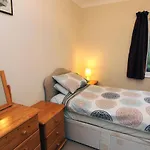 Glan Heulog - Near To Beach, Pet Friendly