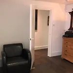 Cozy 2 Bedroom Flat In The Heart Of Brighton