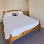 Host & Stay - 1 Oswy Street