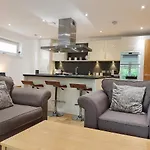 Amazing Apartments - Ravelston Terrace - Free Parking And Gym