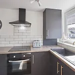 Host & Stay - The Nest