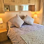 Caravan North Wales - Lyons Robin Hood Holiday Park