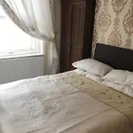 Bensons Guesthouse
