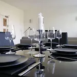 Premium Apartment, Amazing Central Location